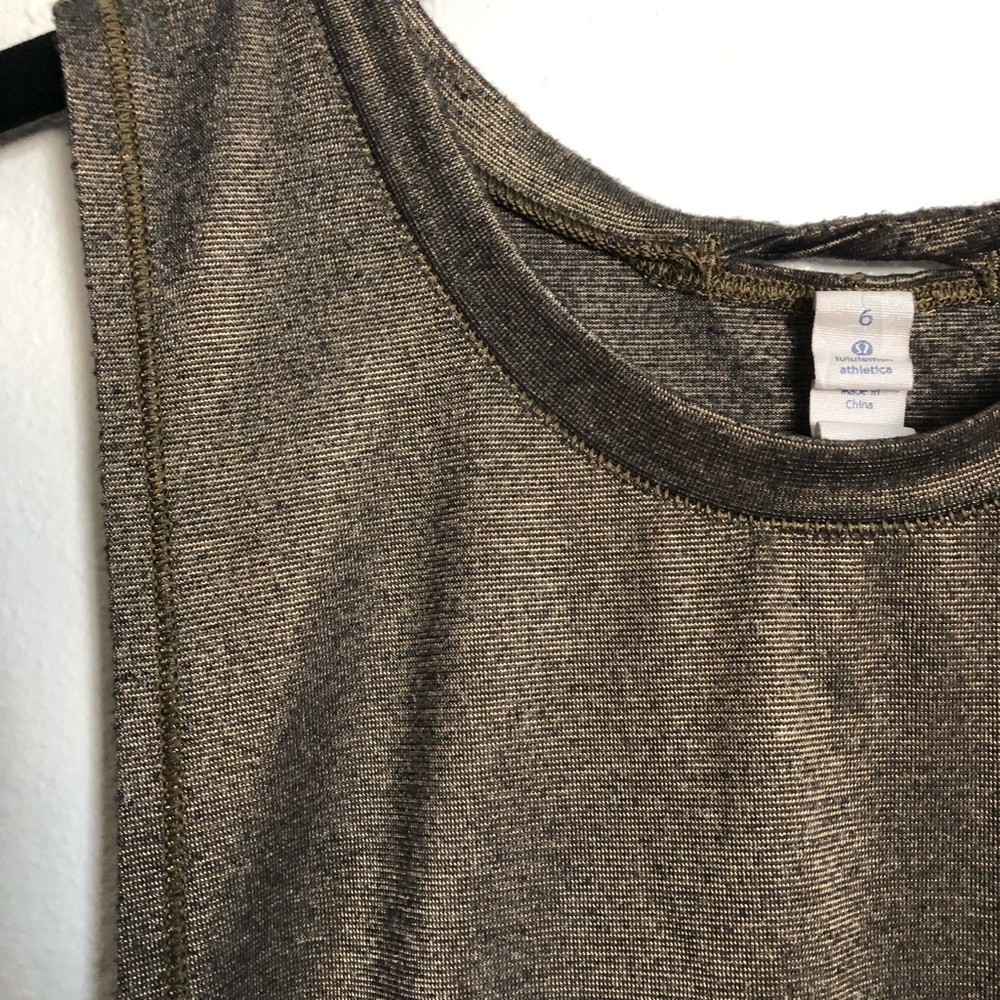 🌸 SOLD 🌸 Lululemon Shimmer Gold Tank Top - Picture 4 of 9